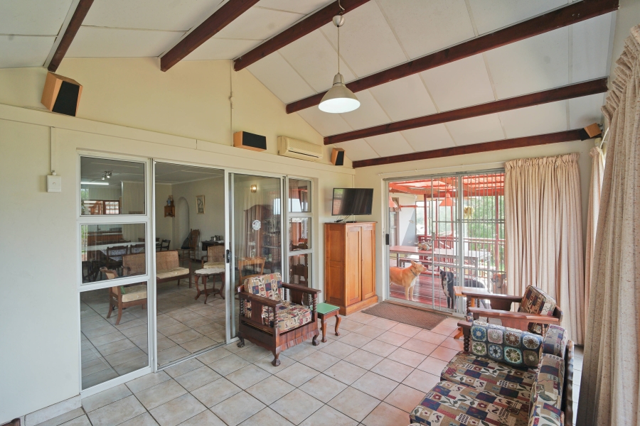 4 Bedroom Property for Sale in Kaysers Beach Eastern Cape